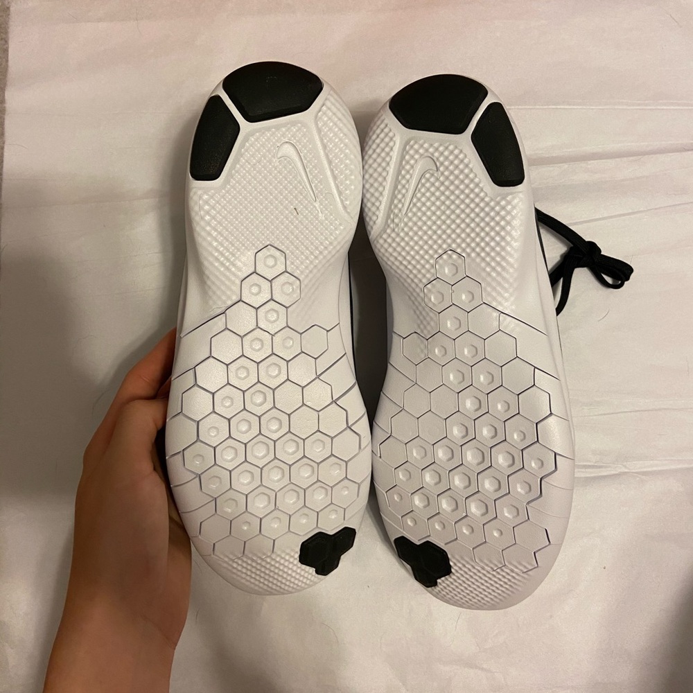 *SOLD* Nike Flex Experience RN 8 Running Shoes - Picture 7 of 8